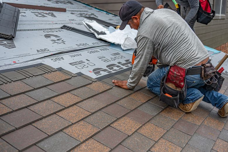Чем fixed price отличается от cost plus на уровне договора?