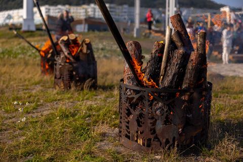 Какие нормы пожарной безопасности действуют для костровой зоны в КП «Madison Park»?