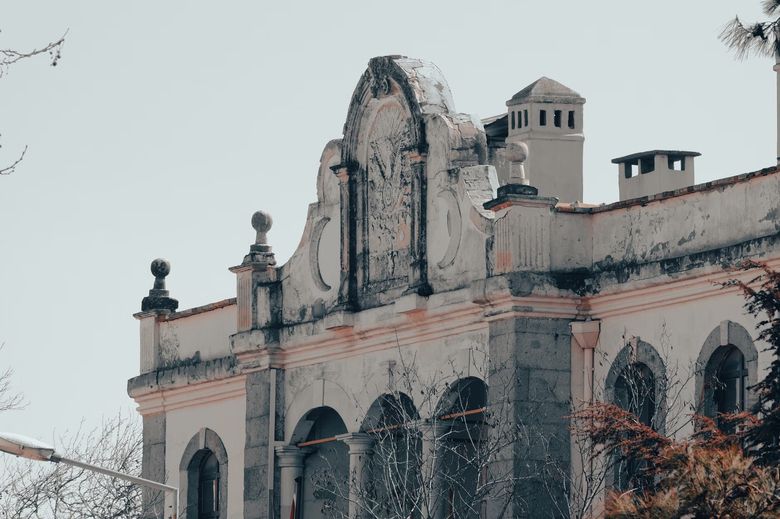 Сколько времени занимает согласование перепланировки в доме-памятнике?