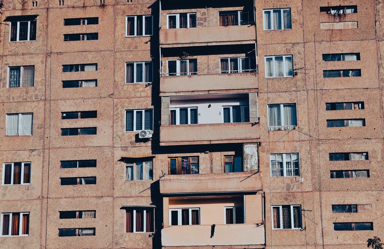 Сколько стоит согласование и кто платит за ошибку?