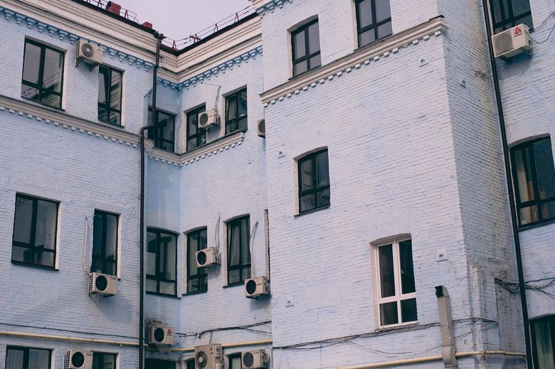 Инструментальная проверка: анемометр и микроманометр
