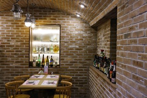 Какие параметры климата критичны для винной комнаты в Николино?